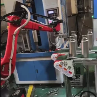 Payvandlash robot tizimining tarkibiy qismlari nimada?